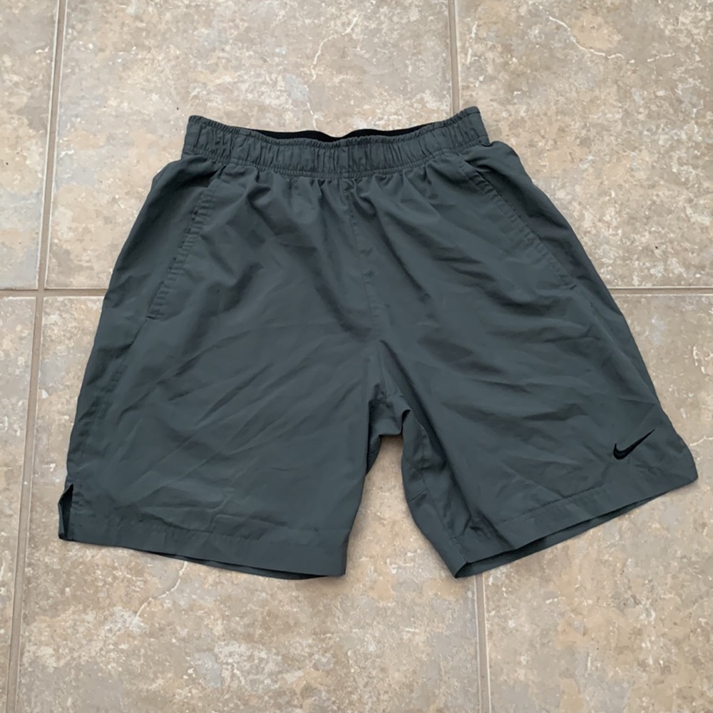 Mens Nike Running Shorts Gray